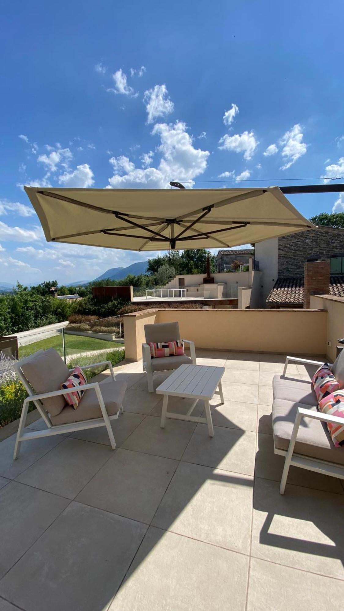Serre Alte Landscape Luxury Rooms Matelica Exteriér fotografie