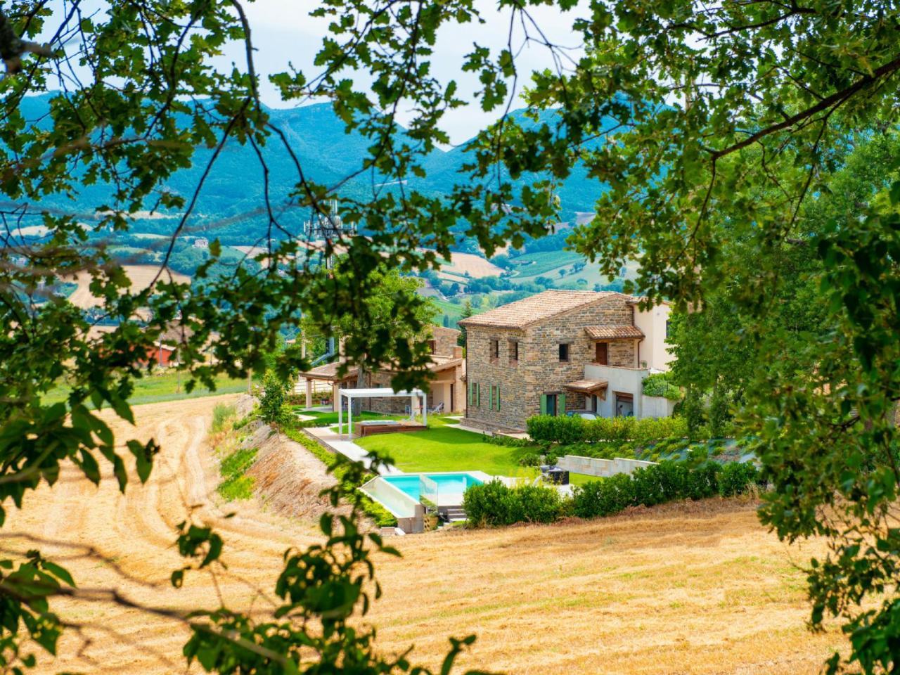 Serre Alte Landscape Luxury Rooms Matelica Exteriér fotografie